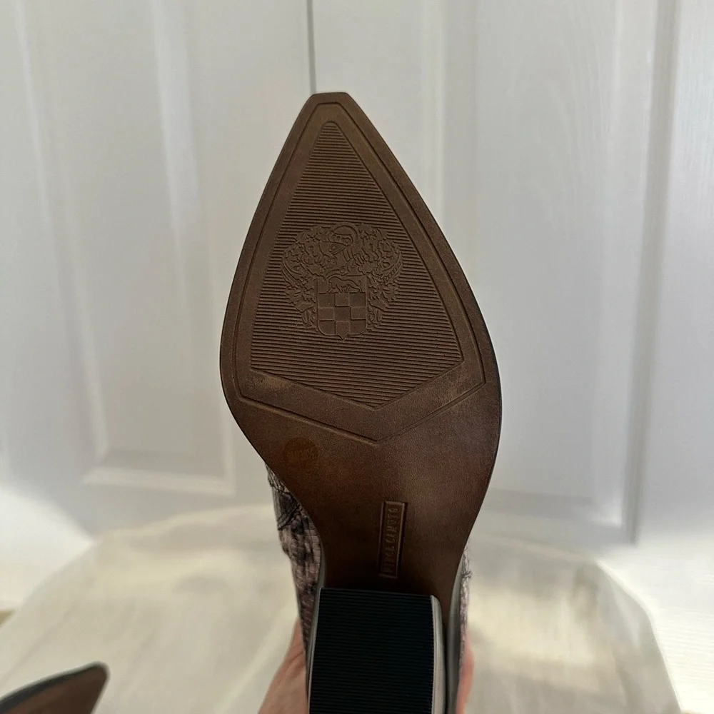 Vince Camuto Snake Skin Pattern knee high boots- Sz 8 - Picture 7 of 7